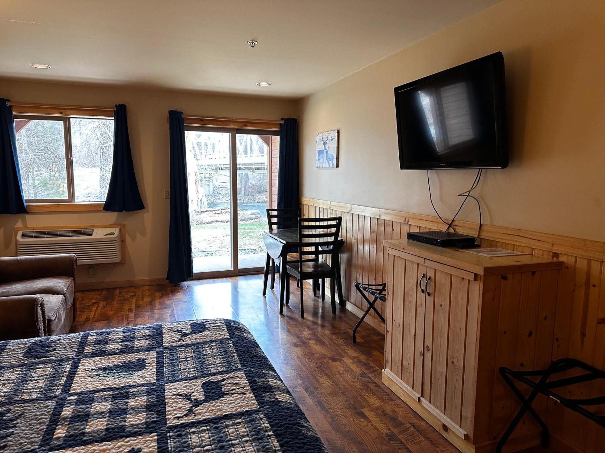 וינתרופ Methow River Lodge And Cabins מראה חיצוני תמונה
