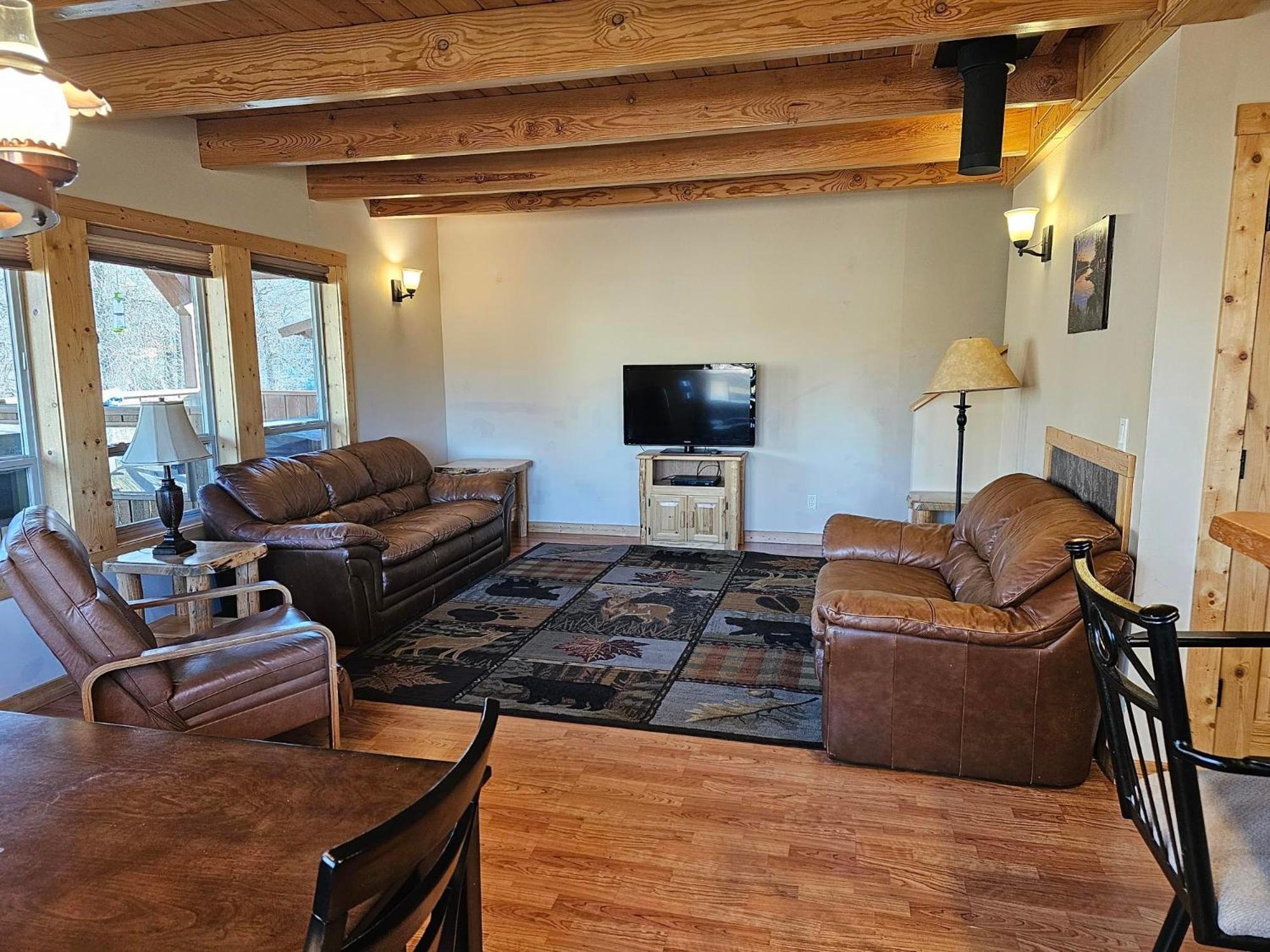 וינתרופ Methow River Lodge And Cabins מראה חיצוני תמונה